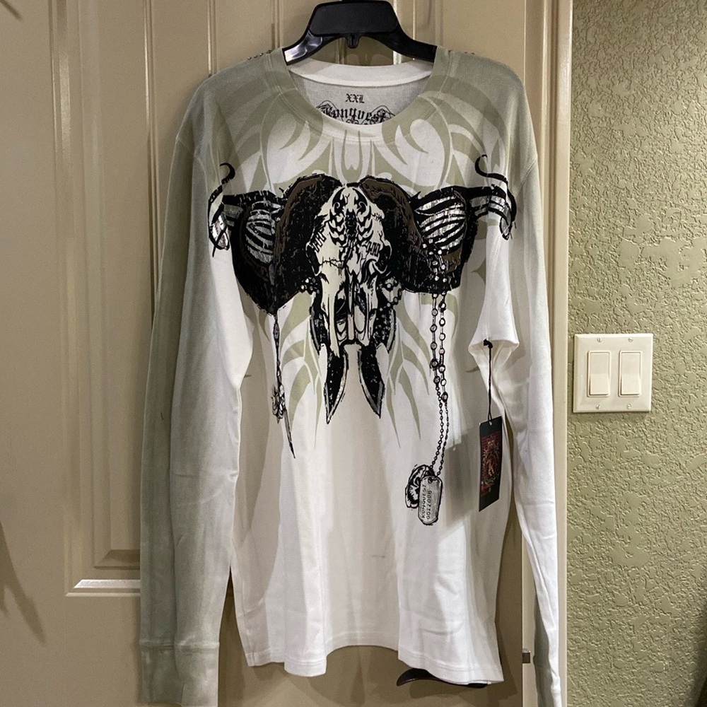 Men’s Pullover Long Sleeve Tee by Konquest Brand. NWT!